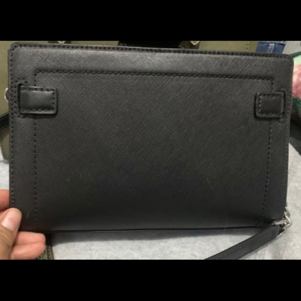 Purse - Picture 2 of 3